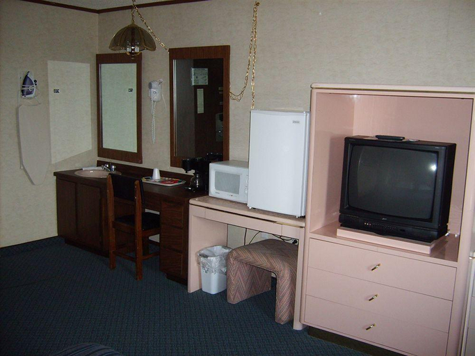 Exterior & Views 2, Motel 6 Warminster PA, Bucks