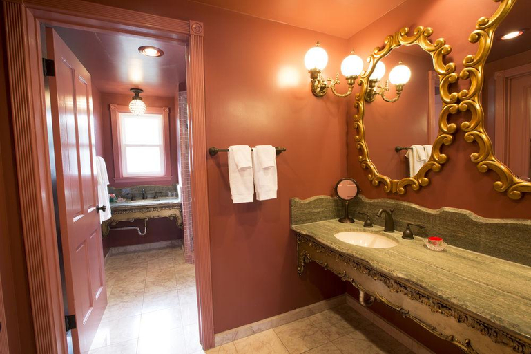 Bathroom 1, Madonna Inn, San Luis Obispo