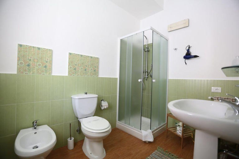 Bathroom 3, B&B Alfio Tomaselli, Catania