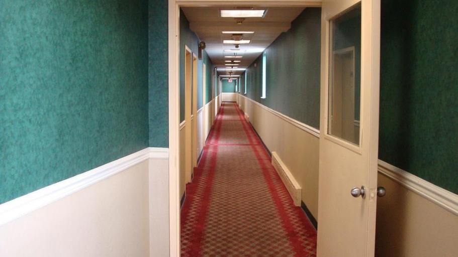 Public Area 3, Riviera Motor Inn Brooklyn, New York
