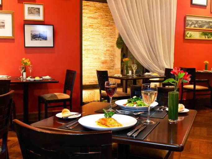 Dining Room 20