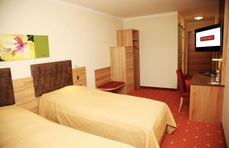 Bedroom 4, Tinschert, Perg