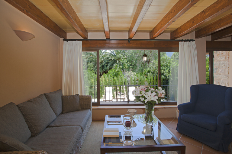 Others, Hotel Finca Ca's Curial, Baleares