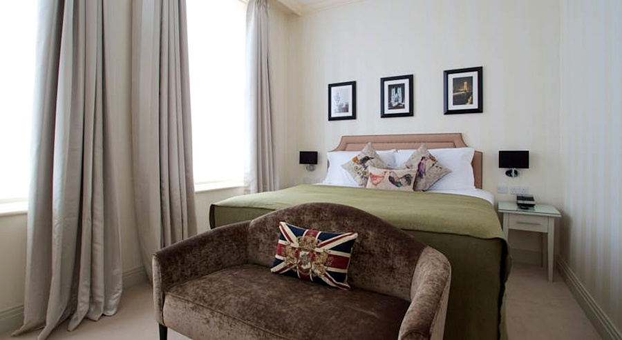 Bedroom 3, Xenia, London