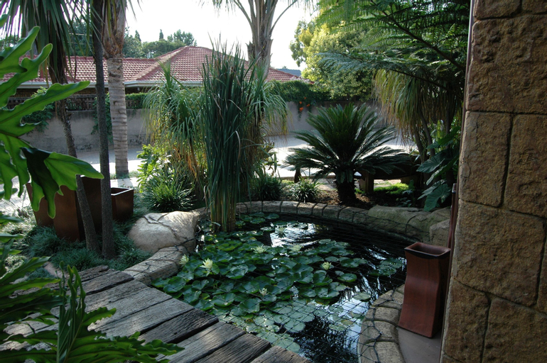 Summer Garden Guest House and Self Catering Apartments, Ekurhuleni