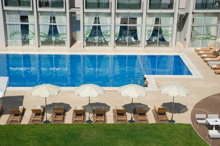 Sport & Beauty 2, Hotel Tara