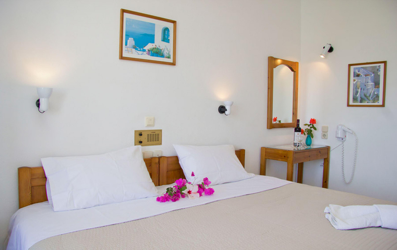 Bedroom 2, Castro Hotel, South Aegean