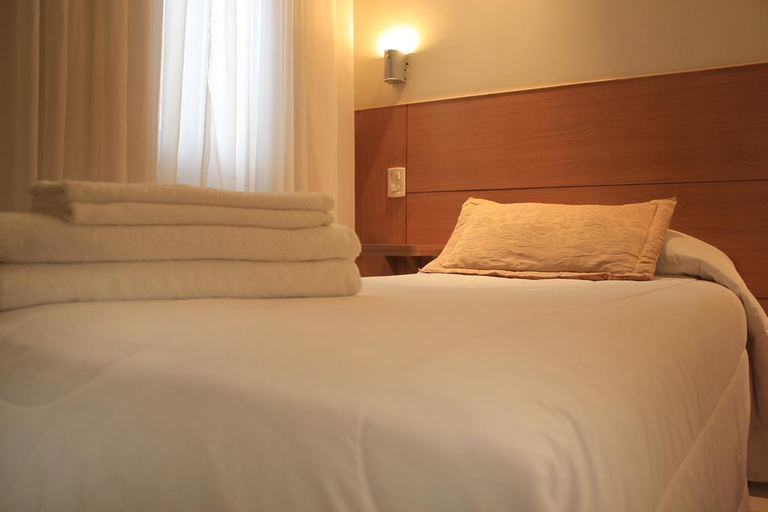 Bedroom 3, San Martin Hotel & Spa, San Rafael
