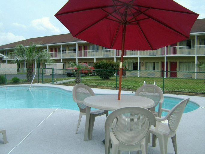 Sport & Beauty, Knights Inn Hardeeville Sc, Jasper