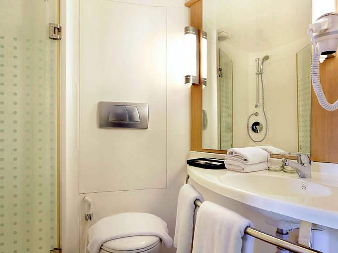 Ibis Bali Legian Street, Badung