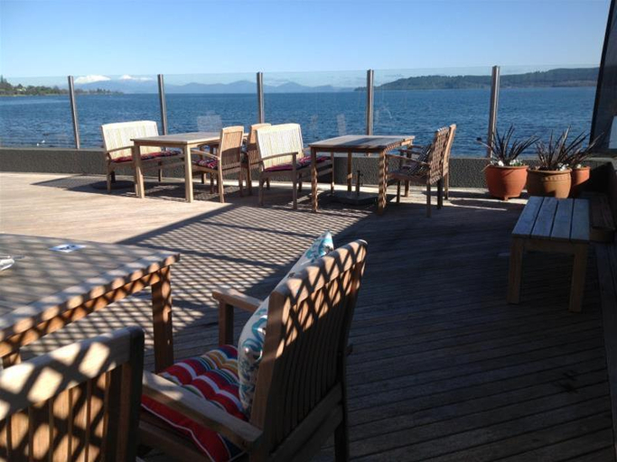 Food & Drinks 5, The Cove Taupo, Taupo