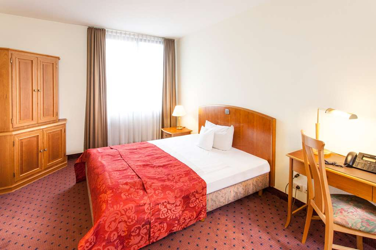 Bedroom 3, TRIP INN Hotel Bristol Mainz, Mainz