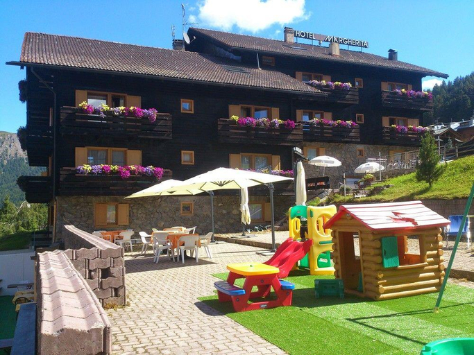 Exterior & Views 2, Hotel Residence Margherita, Sondrio
