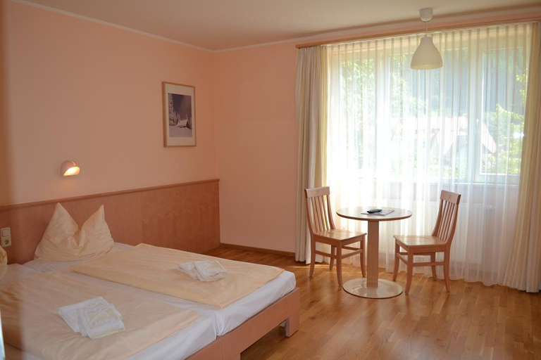 Bedroom 3, JUFA Hotel Veitsch, Bruck-Mürzzuschlag
