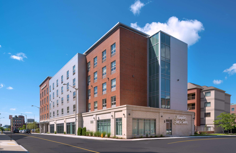 Exterior & Views 1, Hampton Inn & Suites Worcester, Worcester