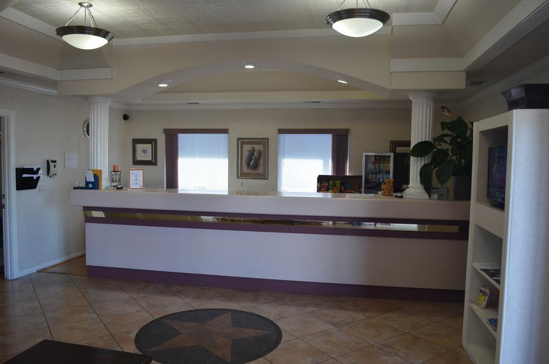 Public Area 3, Hill Country Inn Marble Falls, Burnet