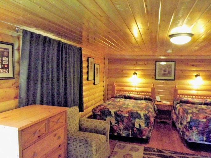 Public Area, Z Bar Motel, Johnson