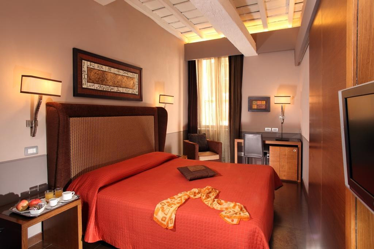 Bedroom 5, Condotti Palace, Rome