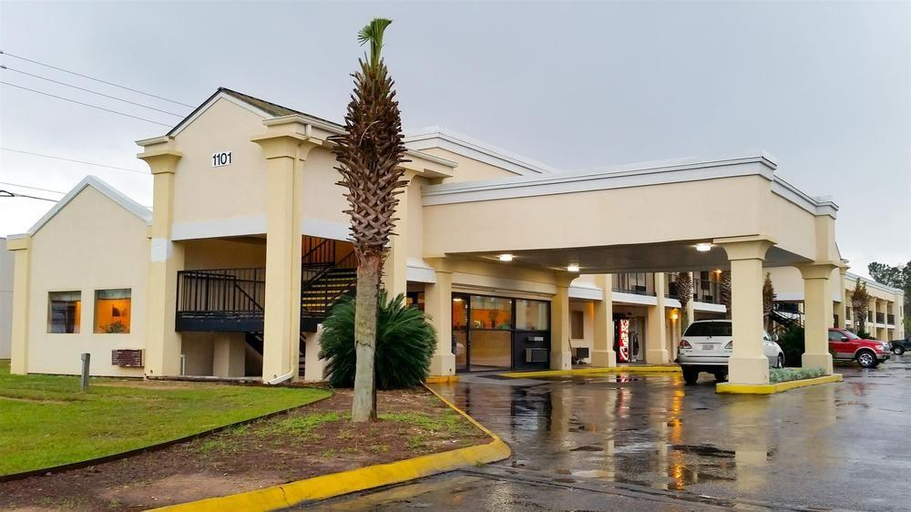 Exterior & Views 2, Motel 6 Saraland, AL, Mobile