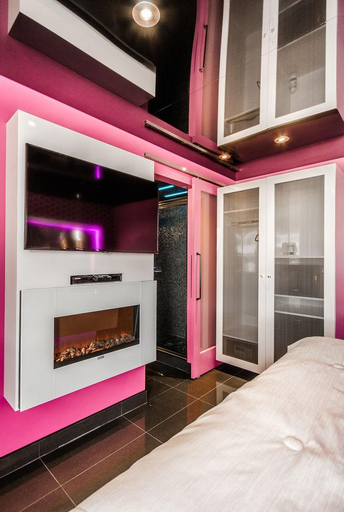 Public Area 3, Lido Motel & Suites, Laval
