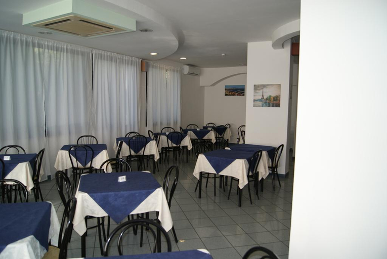 Food & Drinks 5, Villa Elisa, Rimini