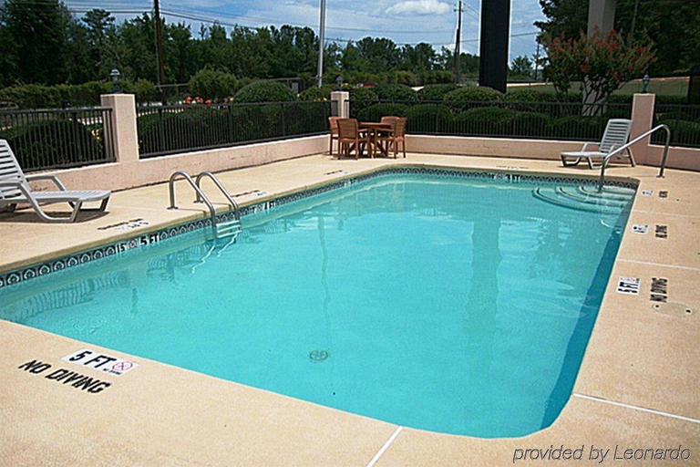 Sport & Beauty, Red Rest Inn, Bibb