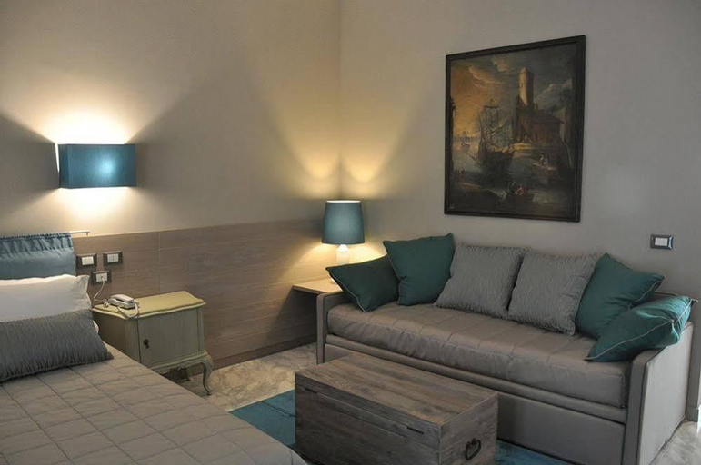 Exterior & Views 2, Porto Roca, La Spezia