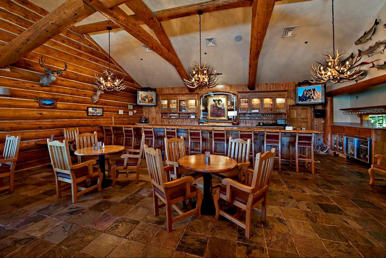 Food & Drinks 3, Hotel De Novo Springdale, Tapestry Collection By H, Washington