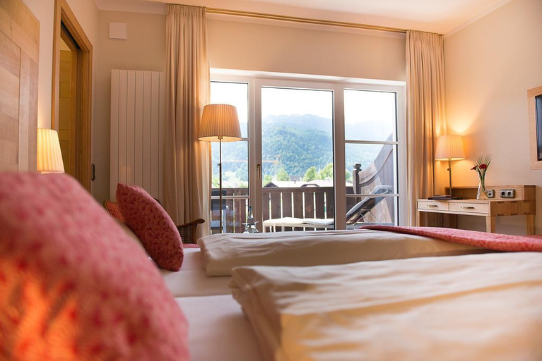 Bedroom 2, Biohotel Garmischer Hof, Garmisch-Partenkirchen