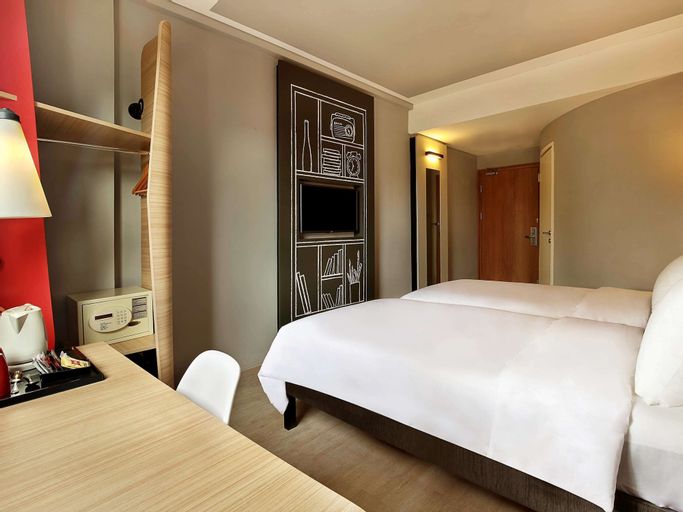 Ibis Bali Legian Street, Badung