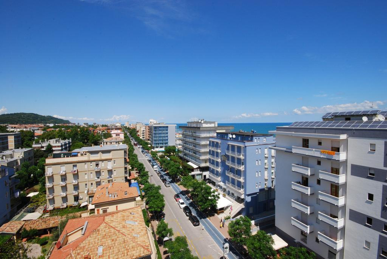 Exterior & Views 2, Amadei Hotel Figaro & Apartments, Pesaro E Urbino