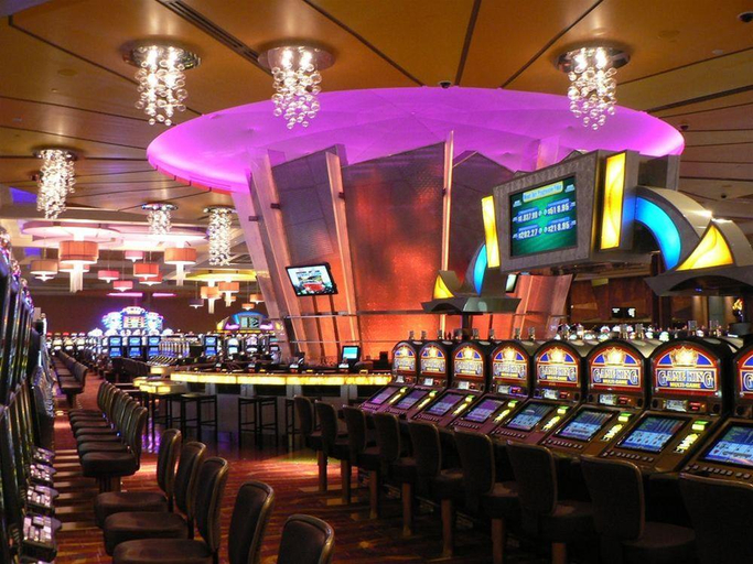 Food & Drinks 5, Mount Airy Casino and Resort Only Adults, Monroe