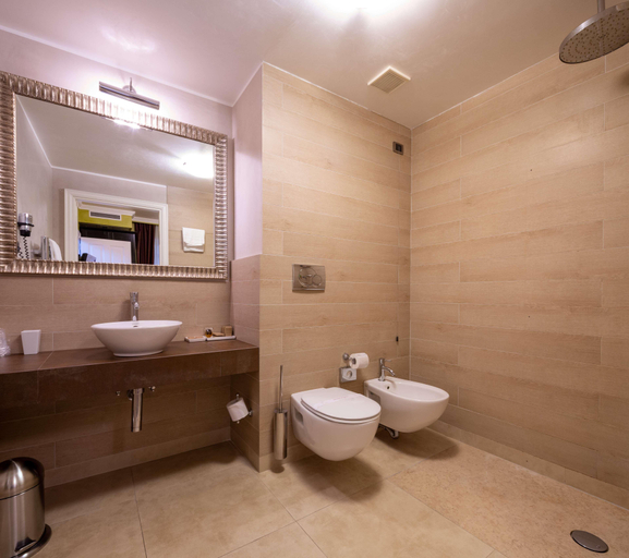Bathroom 3, Hotel Patavium, BW Signature Collection, Padua