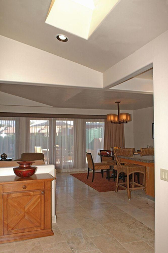 Public Area, The Dunes Club, Riverside