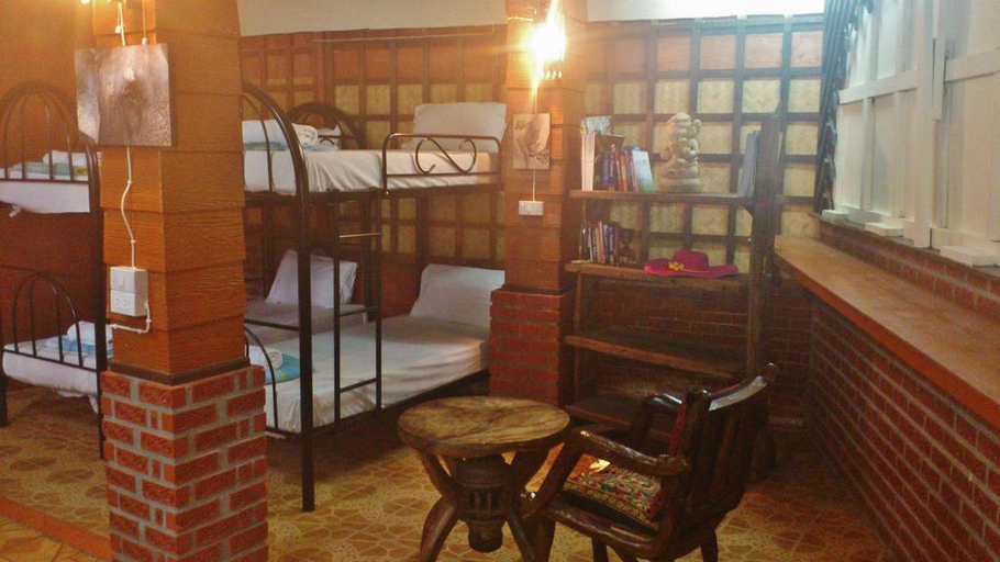 Exterior & Views 1, Soisabai Guesthouse, Muang Chiang Mai