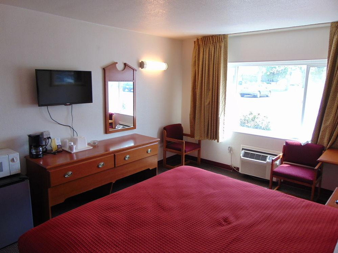 Others 3, Econolodge Moses Lake, Grant