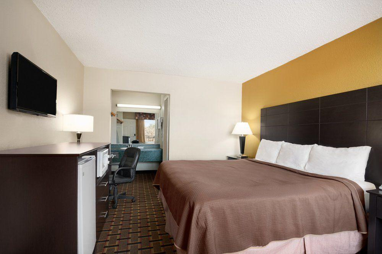 Bedroom 3, Knights Inn Midland, TX, Midland