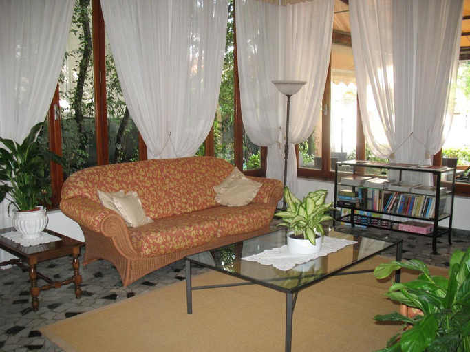 Bedroom 3, Hotel Astor Victoria, Lucca