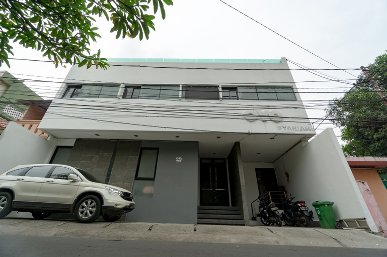 OYO 1953 Residence Stasiun Tebet Syariah Near RS Hermina Jatinegara, South Jakarta