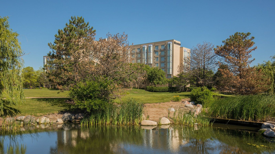 Exterior & Views 2, Sheraton Suites Chicago Elk Grove, Cook