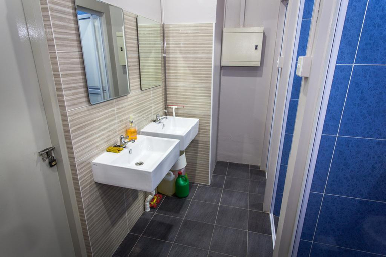 Bathroom 5, Coziee Lodge, Singapore