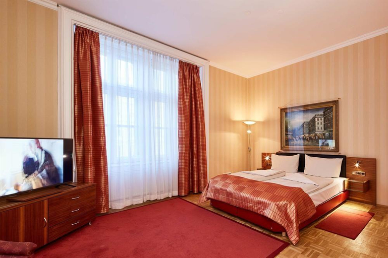 Bedroom 3, Living Hotel an der Oper by Derag, Wien
