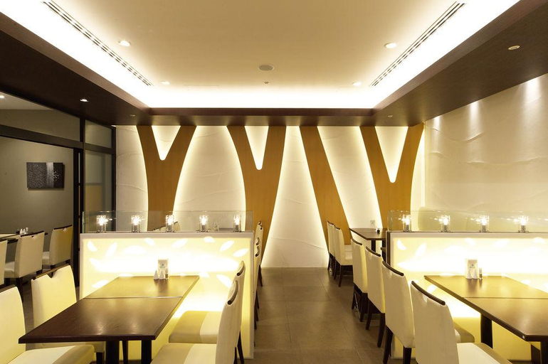 Business Facilities
