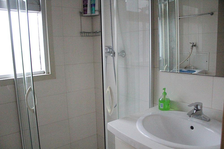 Bathroom 4, Nanjing Fangjiayuan apartment, Nanjing