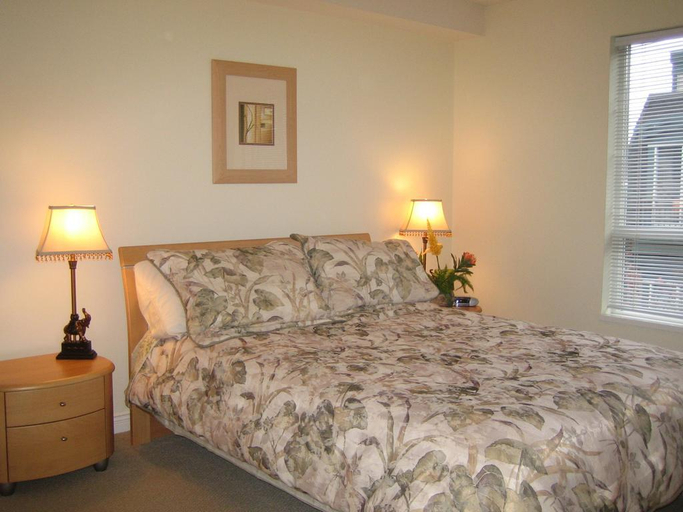 Bedroom 2, Ocean Breeze Executive Bed And Breakfast, Greater Vancouver
