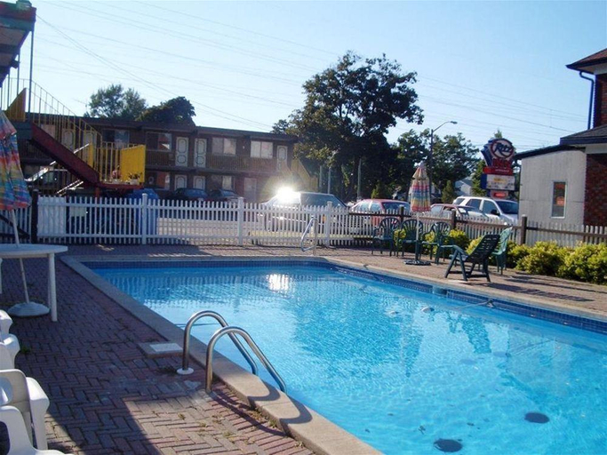 Sport & Beauty 4, Ritz Inn Niagara And Wedding Chapel, Niagara