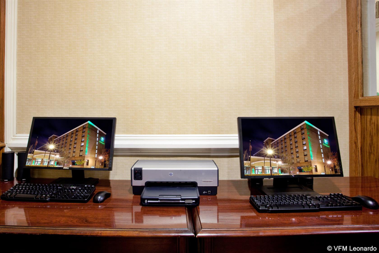 Public Area 2, Lynchburg Grand Essential, Lynchburg