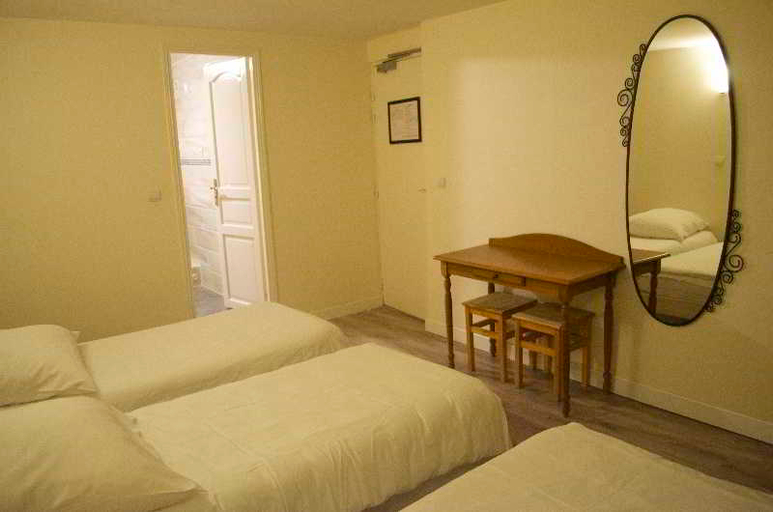Bedroom 3, Grand Hotel de Clermont, Paris