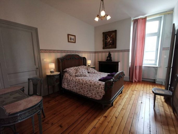 Bedroom 4, La Belle Boulonnaise, Pas-de-Calais