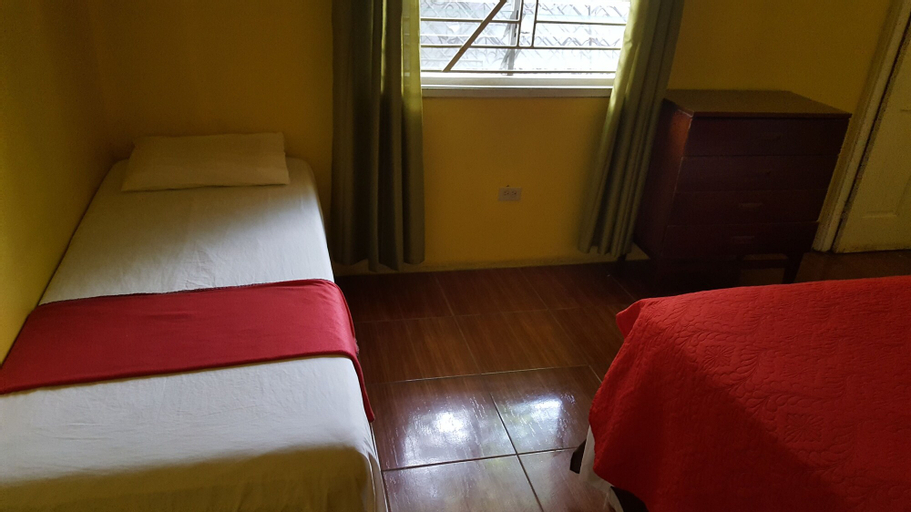 Reggae Hostel,